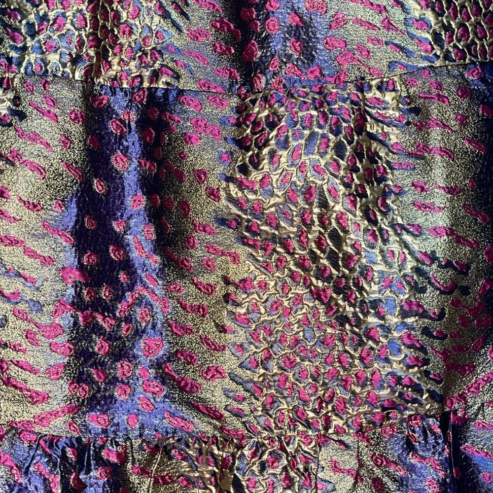 THML Dress - Picture 2 of 5